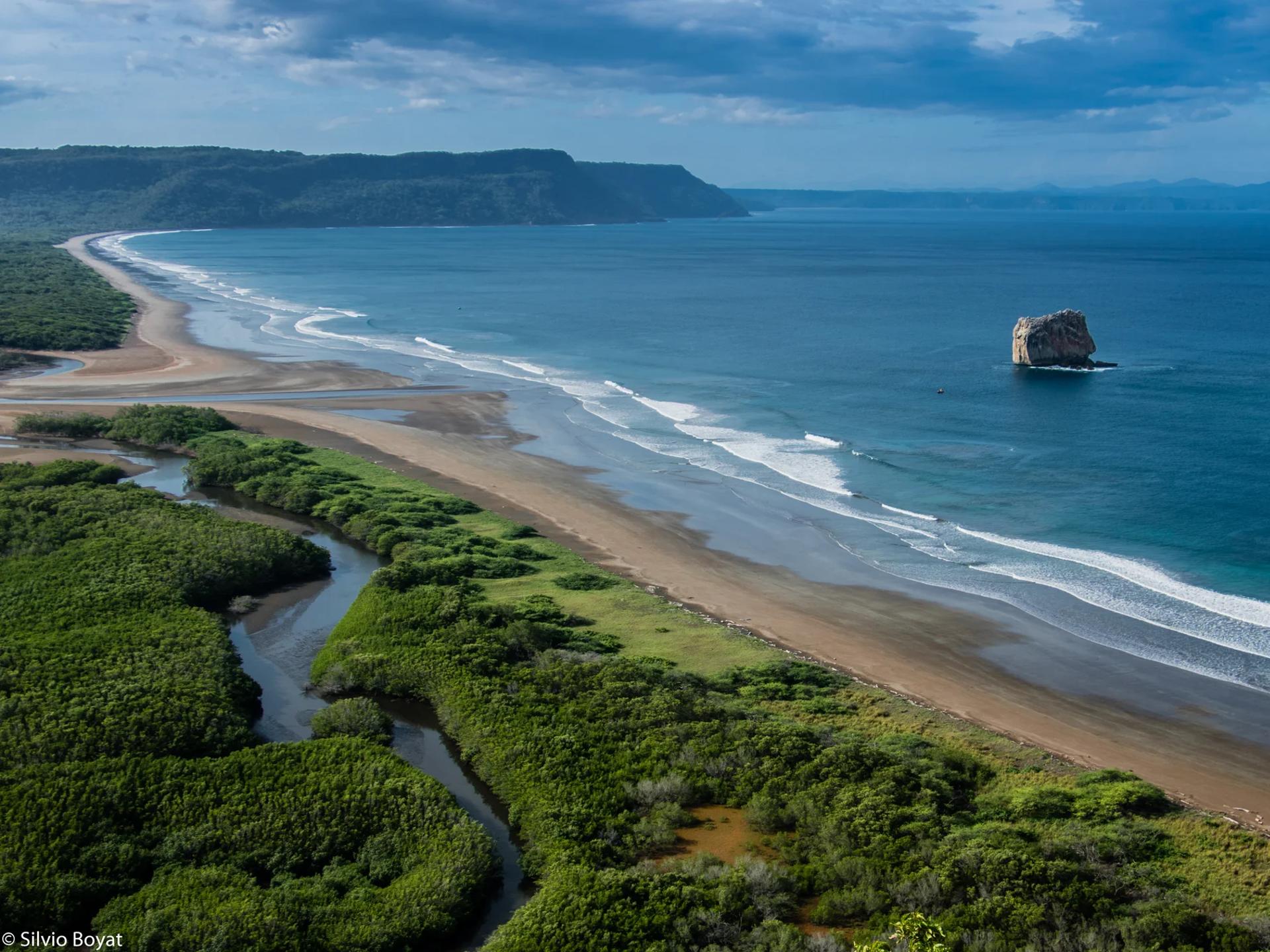 Parc national santa rosa et playa naranjo